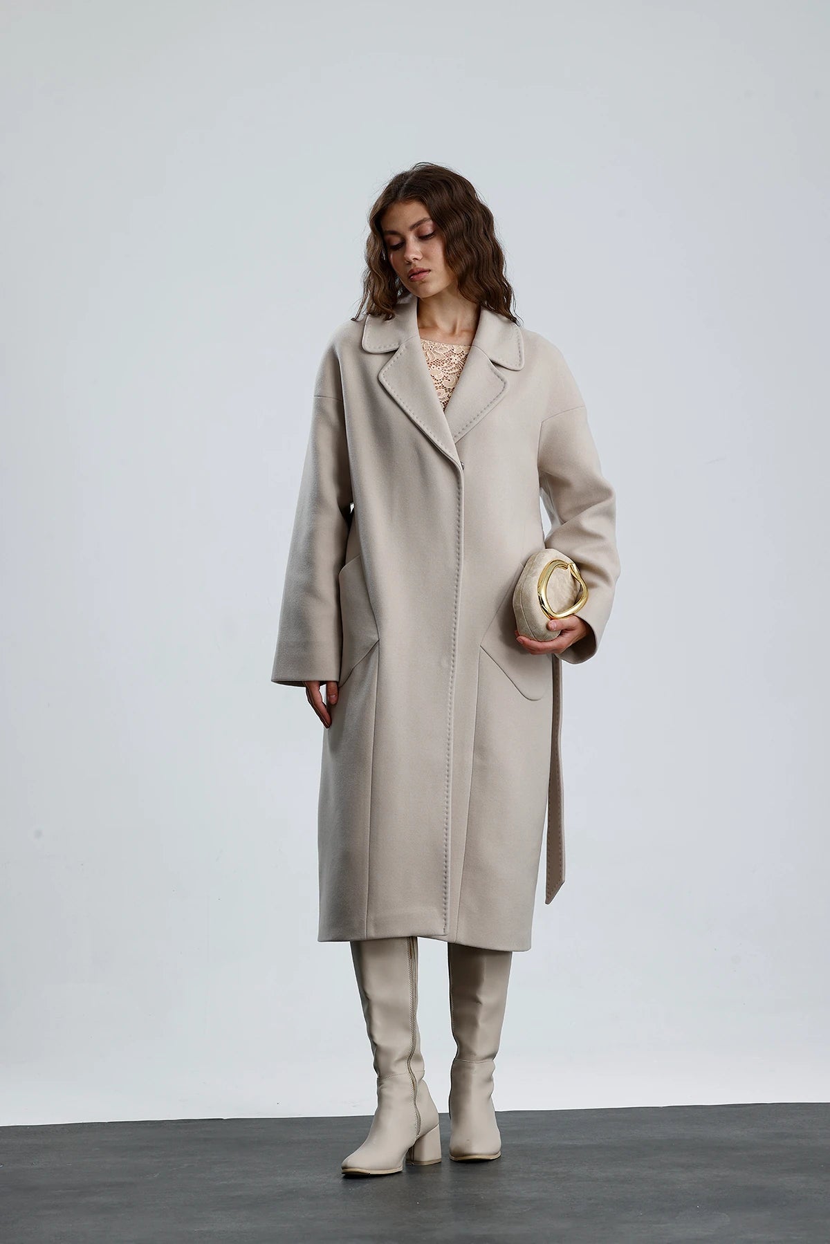 MISTY BLOOM Furless Cashmere Coat