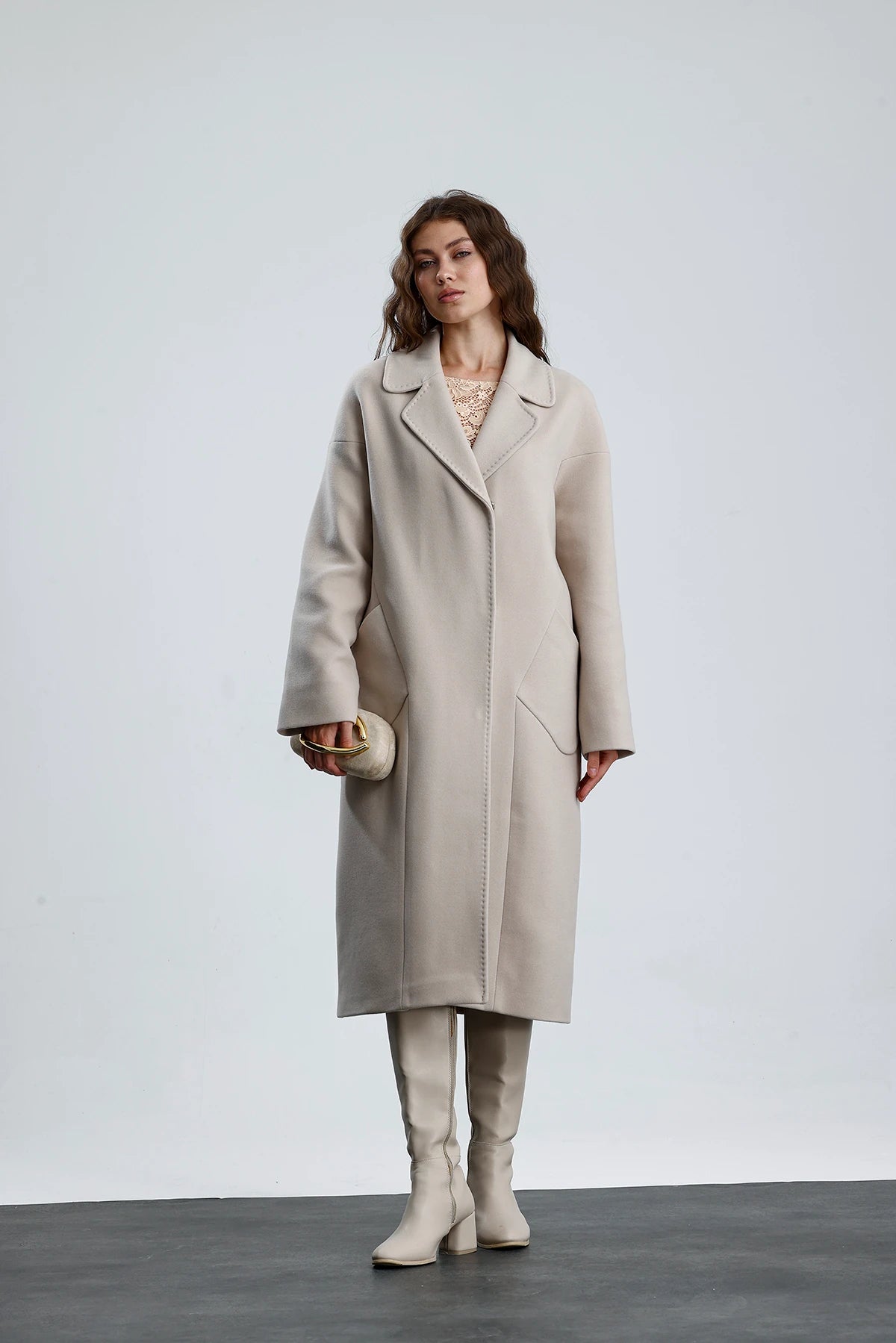 MISTY BLOOM Furless Cashmere Coat
