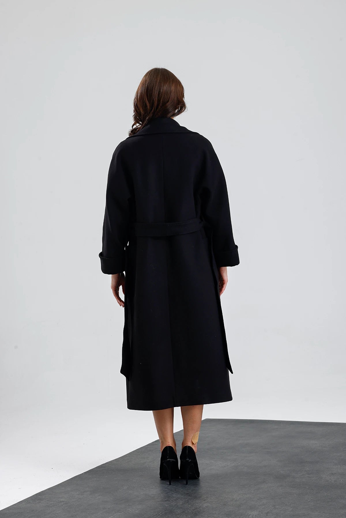 THE MAX Furless
