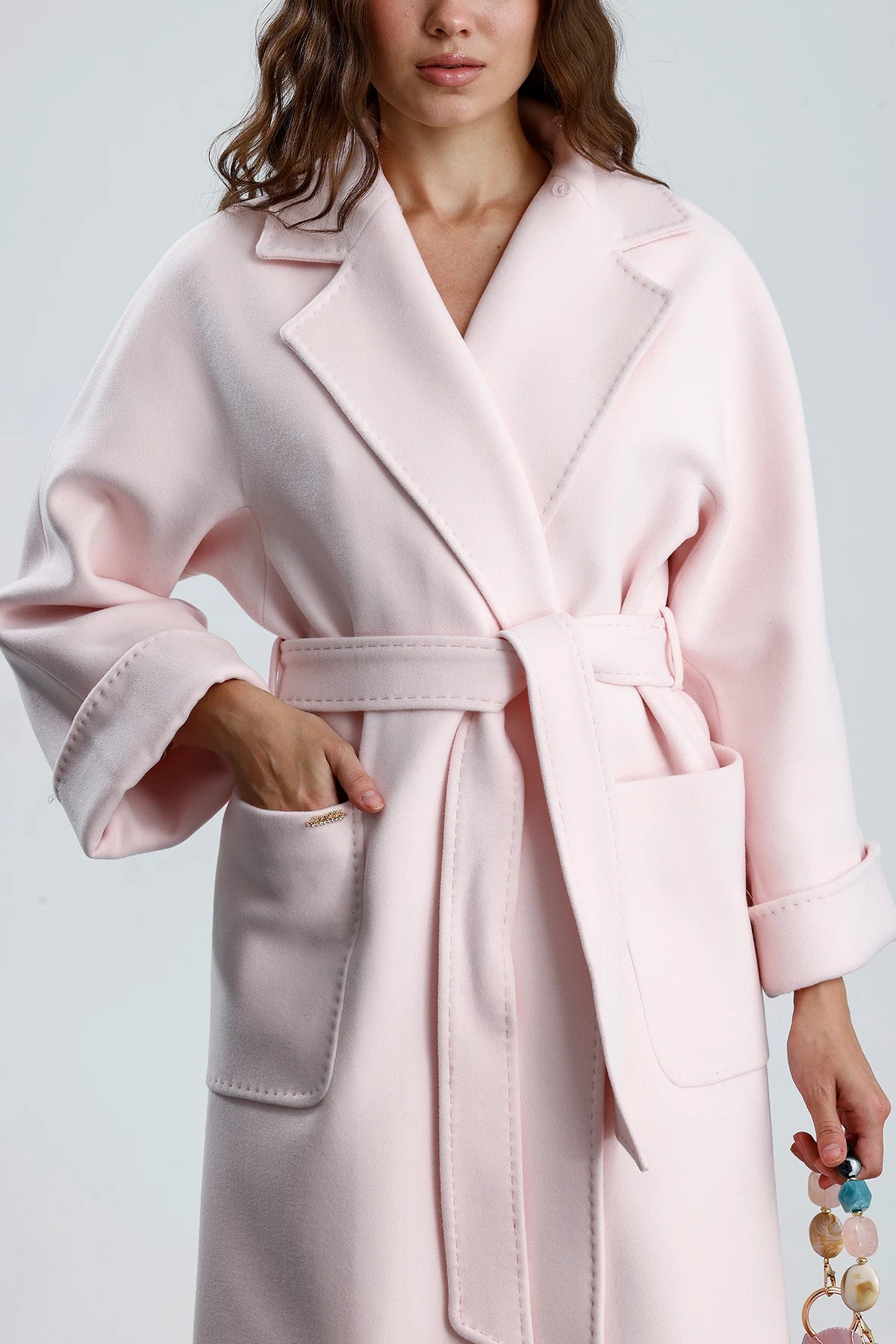 THE MAX Furless