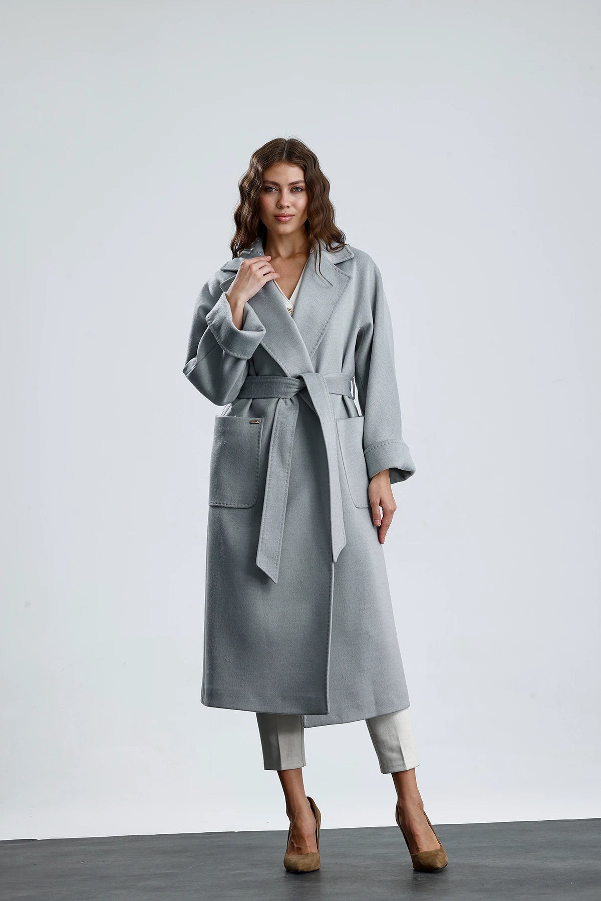 THE MAX Furless