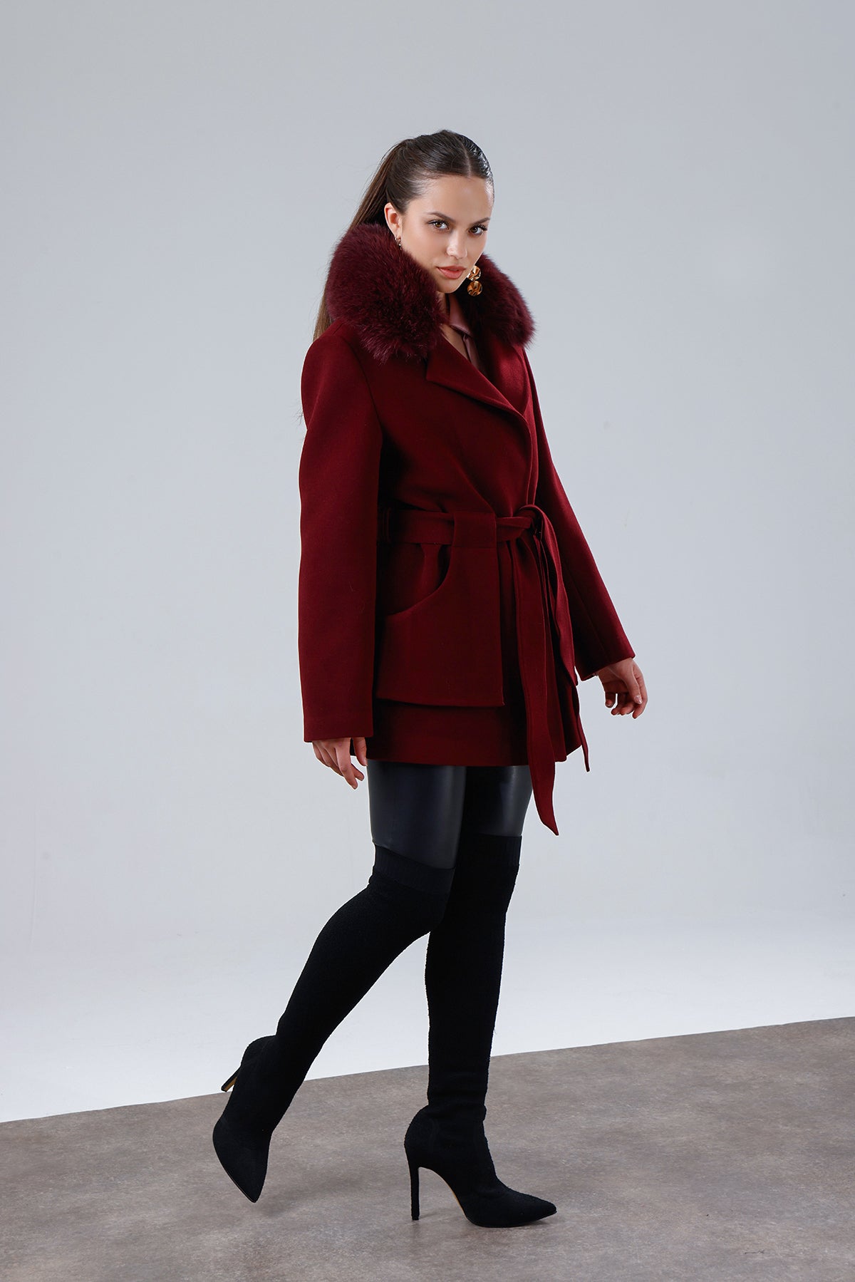 DYNASTY Bordo Bebe Yaka Kürklü #Kürk Tercihi_Bebe Yaka Kürklü