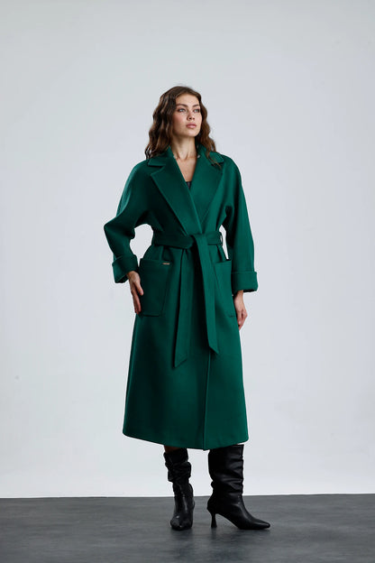 THE MAX Furless