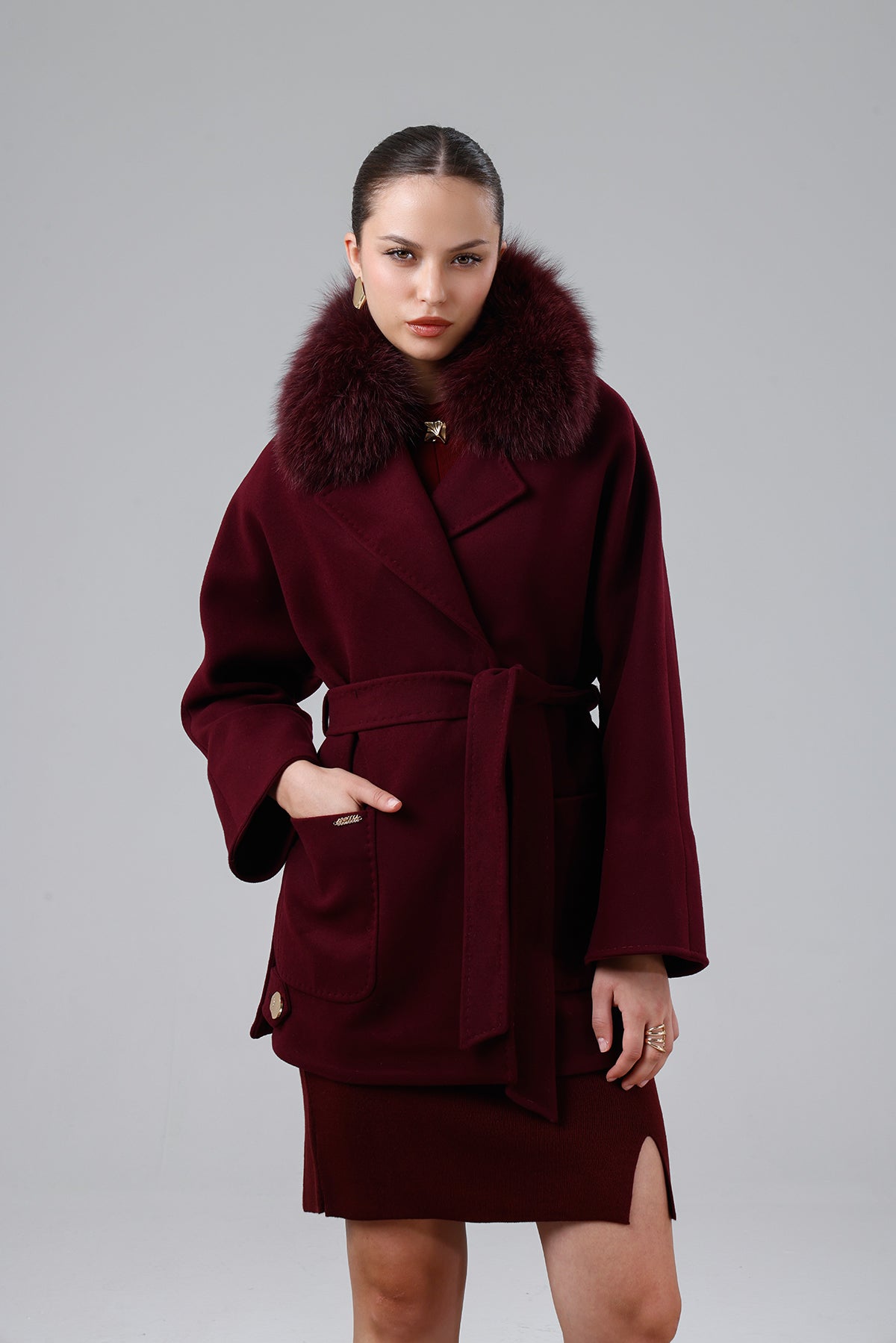 MUSÉ Bordo Bebe Yaka Kürklü #Kürk Tercihi_Bebe Yaka Kürklü