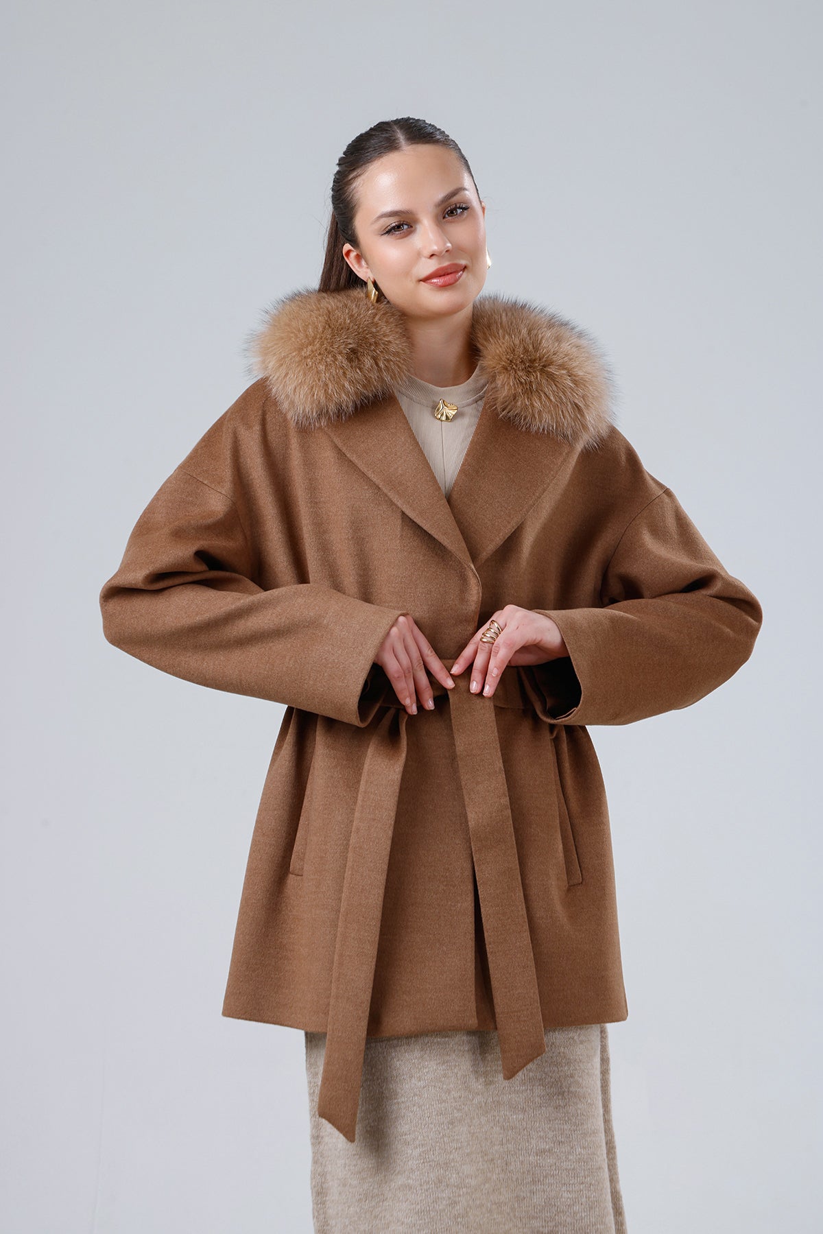 OPERA Camel Bebe Yaka Kürklü #Kürk Tercihi_Bebe Yaka Kürklü